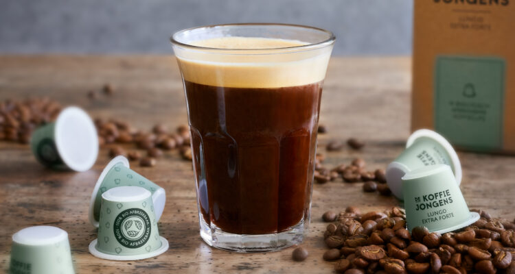 Een nieuw koffiezetapparaat: welke cups kies je?
